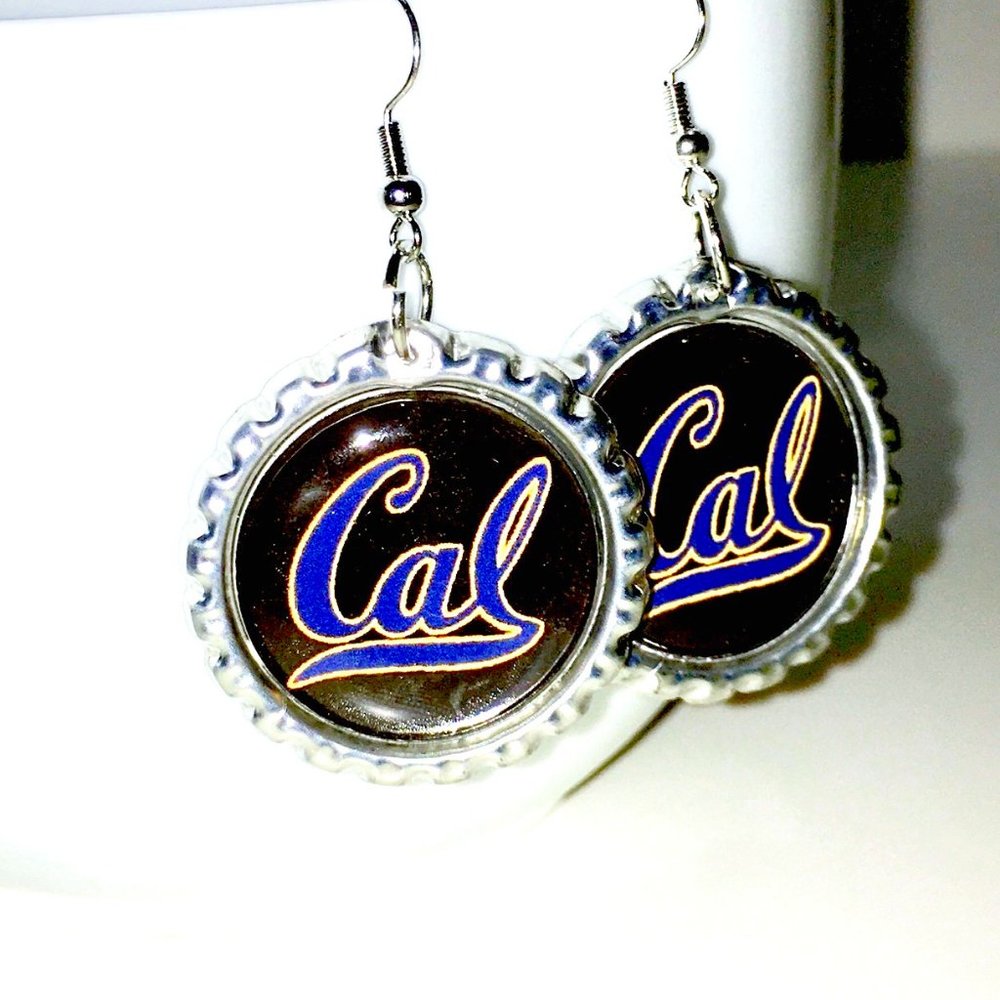 Univ Of Cal Berkeley GOLDEN BEARS Earrings *NEW*